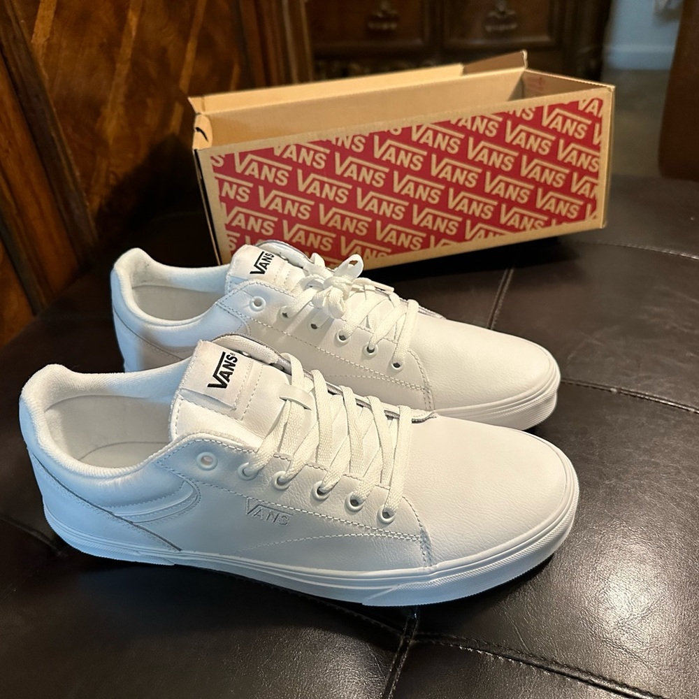 Men’s shoes